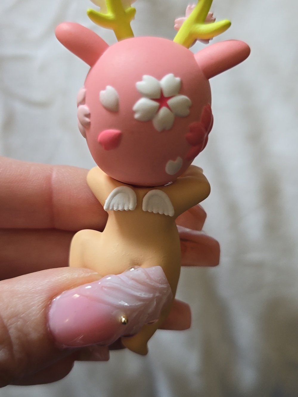 Sonny Angel Cherry Blossom Reindeer Hipper Authentic - Picture 5 of 8